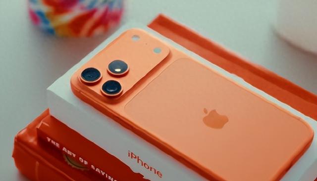 黄牛乐开了花！iPhone17首发，果粉加价