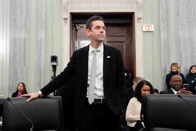 马斯克盟友、NASA新局长火星任务曝光:最快明年 SpaceX或执行