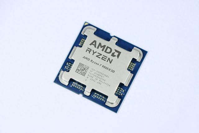 9800X3D + 影驰 RTX 5080 金属大师 畅享千帧！奉上便携 AI 攻略