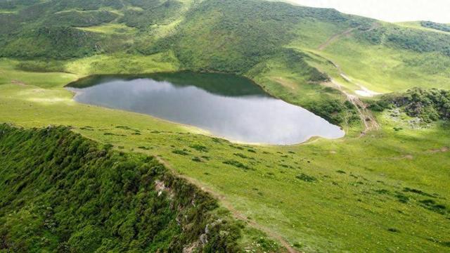 锦绣天府·安逸四川｜四川阿坝：九顶山风景如画
