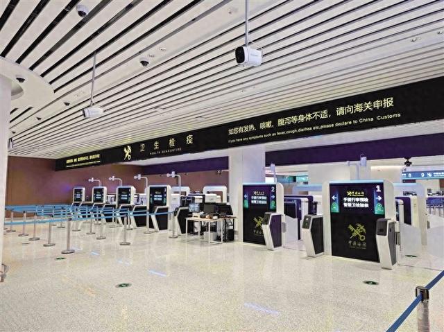 托运的行李怎样取（T3航站楼迎来首批入境旅客 从下机到提取托运行李全流程无感通关）