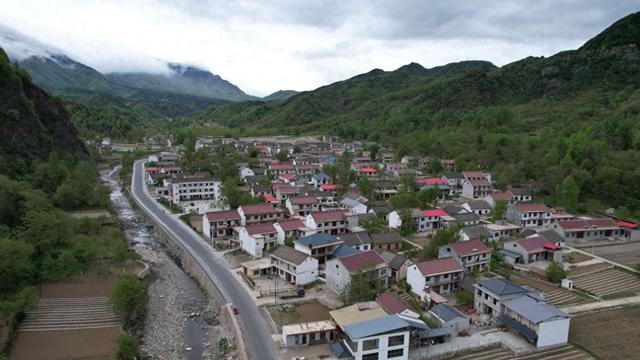 洛南县洛源镇：“清凉经济”火起来