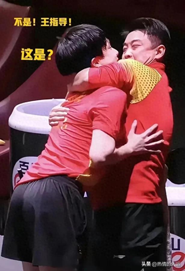 没想到王皓表达竟然这么激烈，肖战都快排不上班了，莎莎你得学学