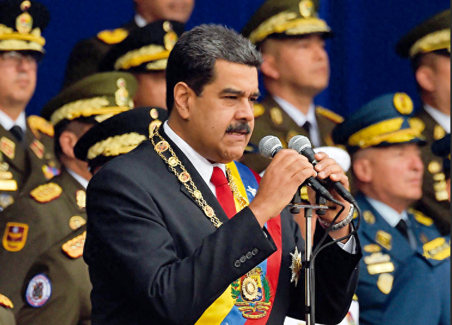 民主党阻挠无效，特朗普可绕过国会对委内瑞拉动武，美军战轰就位