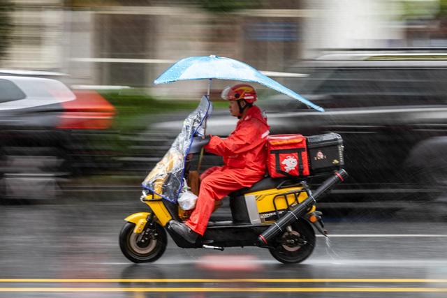 京东外卖账单出炉：二季度外卖所在新业务收入近139亿，同比增长198%