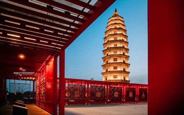 县级市居然有这样的夜景！河北花22.5亿打造的古城，夜晚惊艳众人