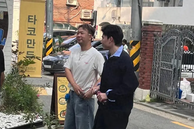 37岁杜海涛现身韩国，脸垮秃顶老到认不出，和沈梦辰秀恩爱超抢镜