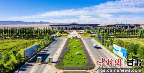 敦煌机场全力做好第八届敦煌文博会服务保障准备工作