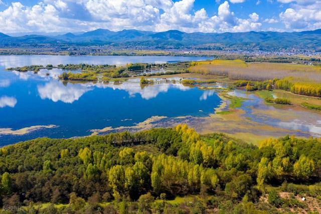 10月-11月，适合去的7个小众赏秋圣地，满山彩林，浓浓秋意