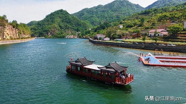 醉美罗家营，碧水映长天