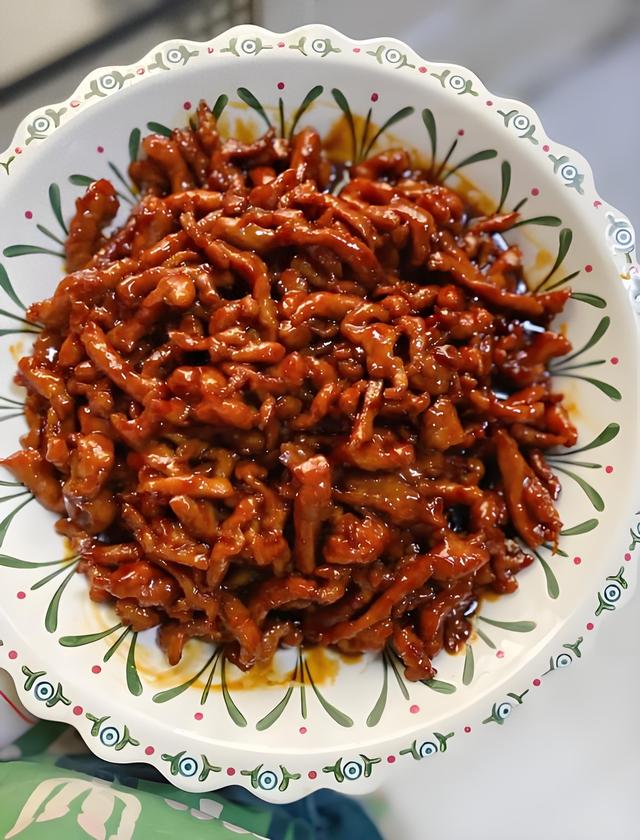 家常版京酱肉丝，简单几步做出正宗北京味，香到停不下来！