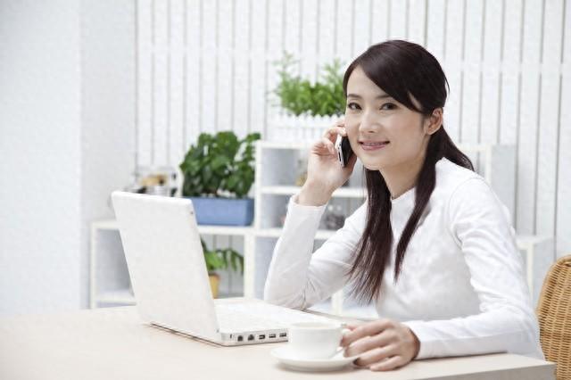 怎样让别人主动加你移动端（激发女人兽性让她主动的3个狠招）