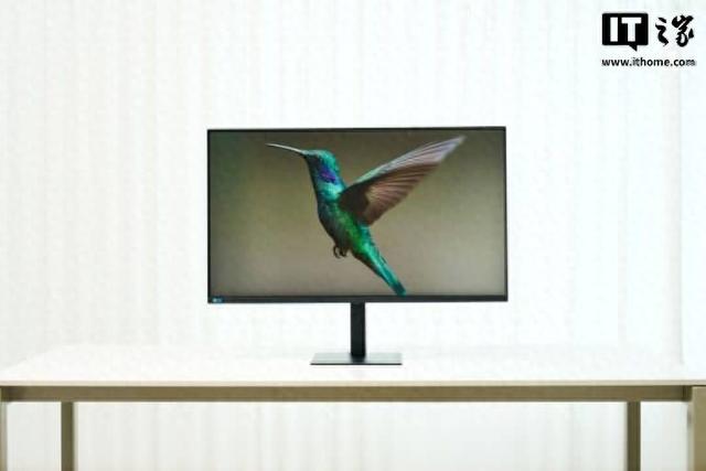 三星推出全球首款37英寸4K办公显示器，专为生产力设计