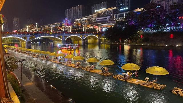 行一程歌一曲！中外旅行商探秘三峡人家、宣恩，解锁湖北文旅魅力