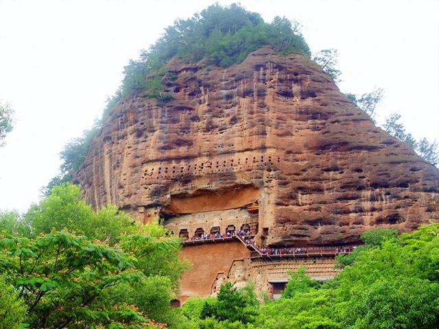 甘肃旅游：两访四大石窟之一的麦积山（图）