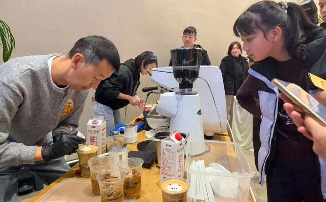 “怀柔消费”主题促消费活动启动，历时四月！“玩转村咖·慢享怀柔”11月村咖系列活动同步开启