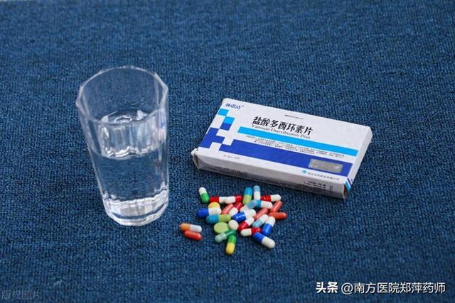 盐酸多西环素副作用是什么?（多西环素米诺环素奥马环素四环素）