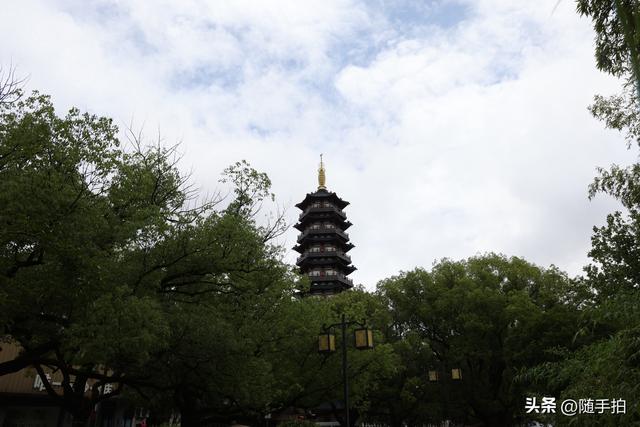 实拍上海嘉定安亭老街永安塔，九层六面总高５６．８８米