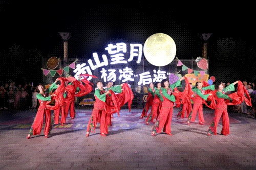 又“红”又“潮”！杨凌星空集市“点燃”渭河夏夜