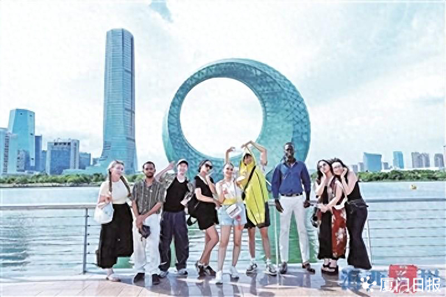 新政激活入境旅游市场活力！厦门吸引外国游客纷至沓来