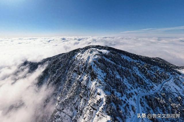 南国最美雪乡神农架：108种冬日浪漫，藏着华中最野的雪趣