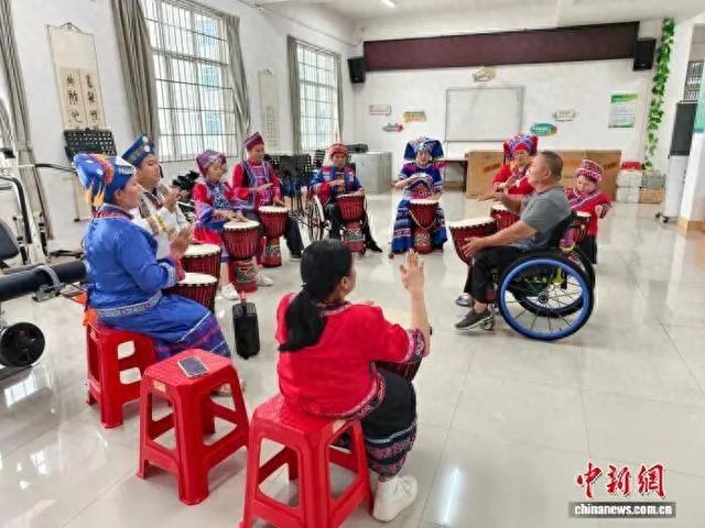 媒体走基层广西篇 | 中新网：广西来宾多措托举残疾人“幸福梦” 助其融入社会有保障