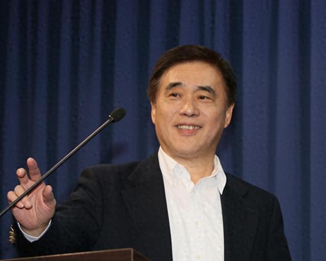 国民党主席选举杀出“黑马”，洪秀柱一锤定音，谋求两岸统一