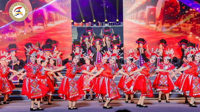 看展演逛展览游集市！2025年“欢乐潇湘”群众文化活动在长沙举办