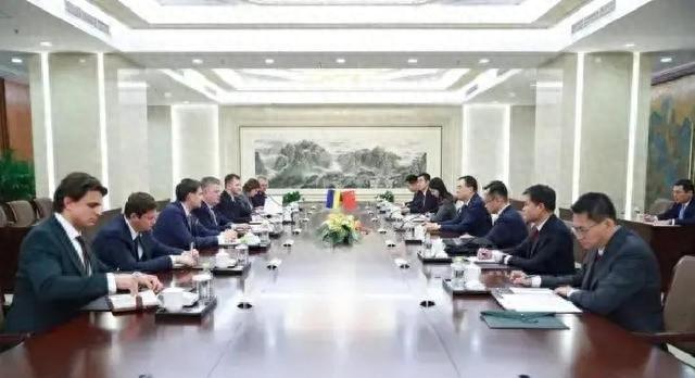 乌方访华回国后，泽连斯基通告全球，恐要制裁中方，理由简直荒唐