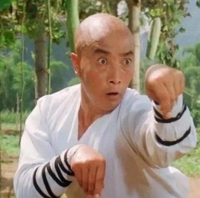 天下武功出少林，这武术动作是他临时编的？网友：竟被骗了几十年