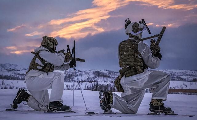 防着哪个国家？北极基地24小时战备，英指挥官：已做好开战准备！