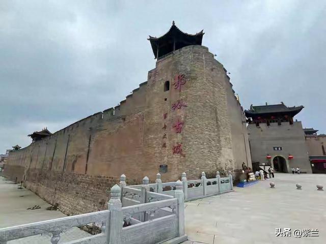 山西又一古城火了！人气不输平遥，免费开放，拍照不排队还管饱