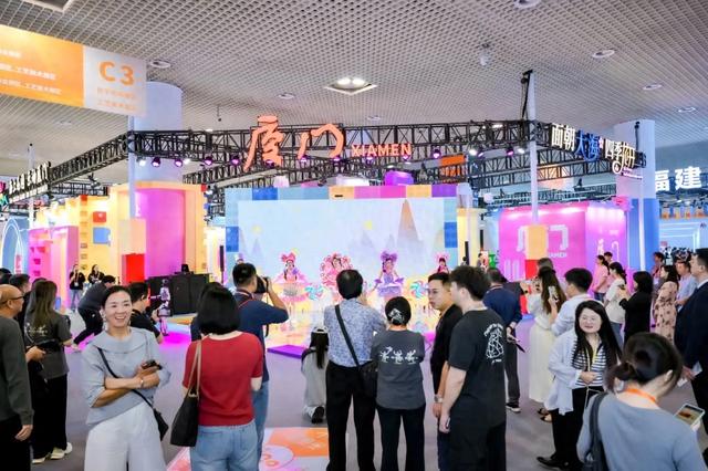 全场最靓!机器人秀、免费甜品、互动体验……持续至本周末→