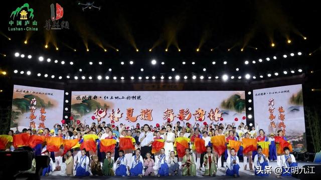 村晚乡味浓 杏林“舞”出乡村新活力