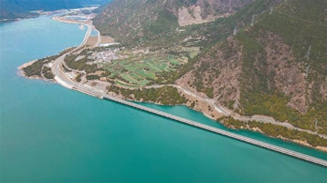 牢固树立“两山”理念 打造生态文明高地系列报道—— 高原好风光 美在尼洋畔