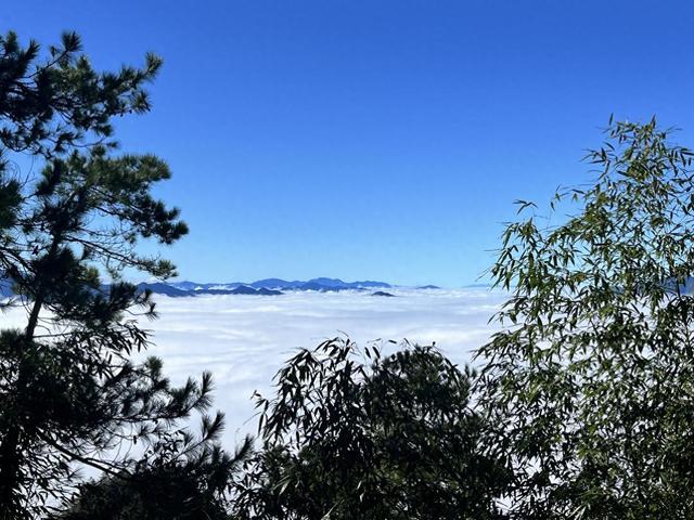 组图丨炎陵：云海翻腾 仙境铁瓦仙