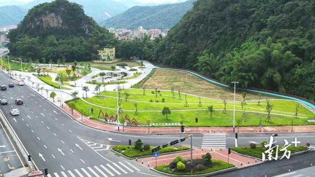 云城一公园焕新开放，解锁市中心拥抱自然新体验