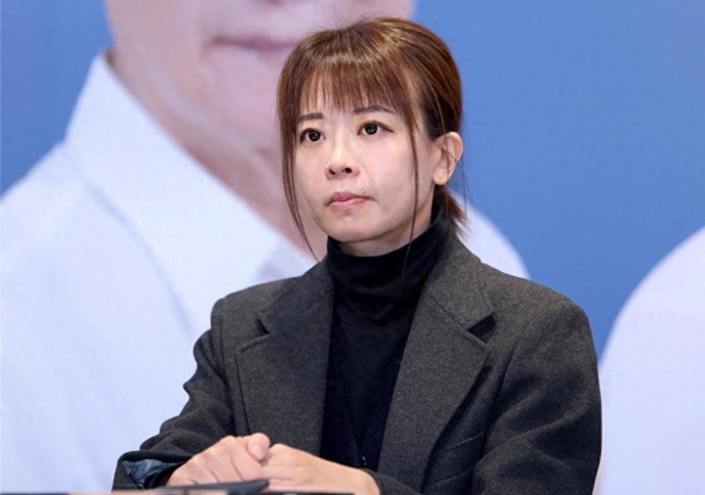 苏巧慧迎战李四川喊“准备好了”,蓝议员讽:准备好选举而非市政