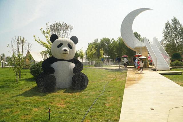 两化一振兴 塞上谱新篇 | 48台特色太空舱“落户”露营基地！永宁县露营休闲游再添“新丁”