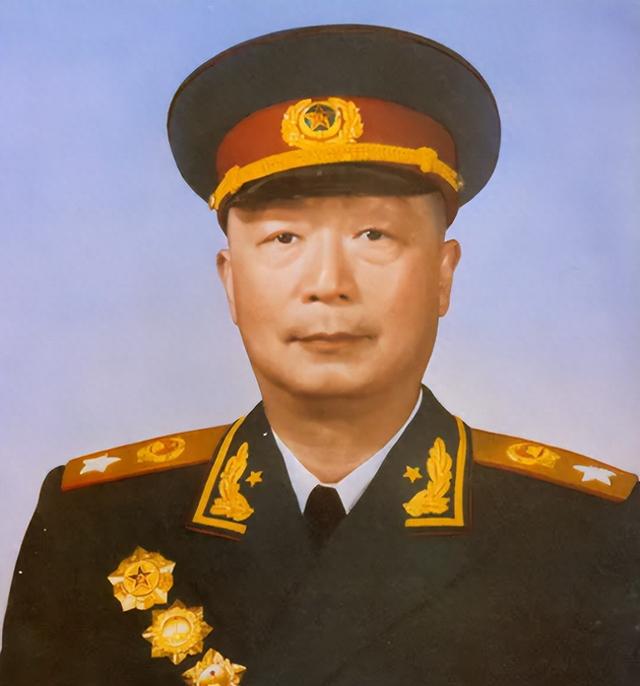 林永健演聂荣臻之前，被带去聂帅女儿面前，聂力：我爸爸没这么矮
