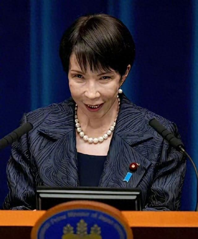 禁令生效，中方对日称呼已变，日本右翼调转枪口，对准高市早苗