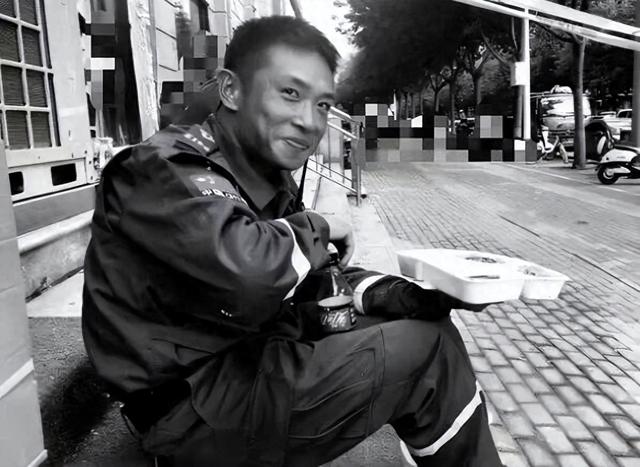 突发讣告！李舟12月4日因病离世，年仅36岁