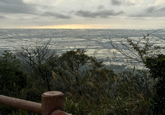 青岛有个景区“钉子户”：七年大门紧锁，为何铁心拒客？