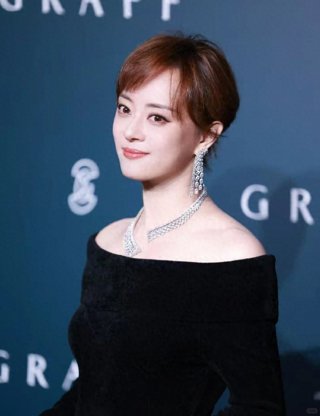 不装了！央视公开“点名”孙俪，原来张艺谋一个字都没说错