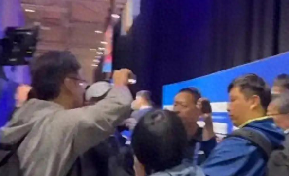 两岸代表团爆发冲突，对方划伤大陆人员，嚣张嘴脸曝光，官方出手