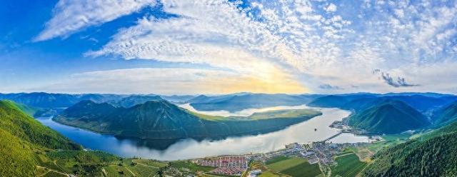 问道吉线G331——鸭绿江的宝藏小镇 鱼宴还是非遗级