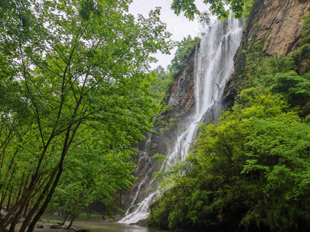 汉阴观音峡飞瀑 藏在秦巴深处的灵韵