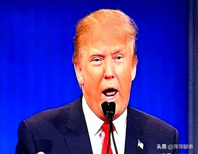 挂断中方电话后，特朗普像变了个人！北京阅兵典礼，该给他留个座