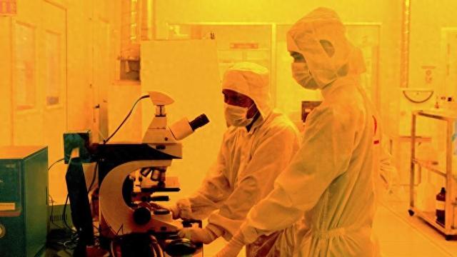 182亿美金、全球20%设计人才，印度芯片梦还是受阻？三大陷阱揭秘