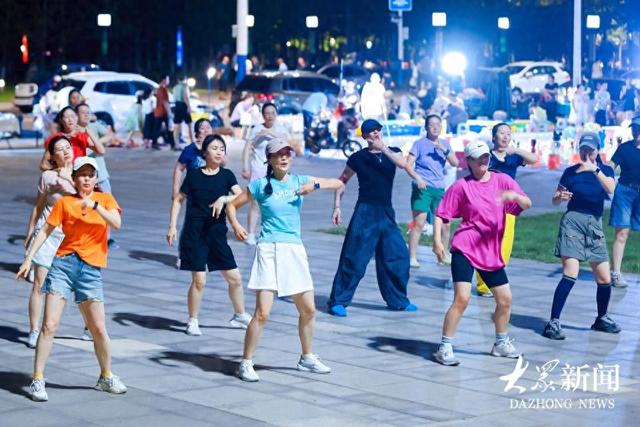 “夜”趣十足！夏夜CityWalk走起